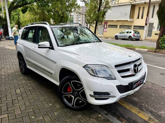 MERCEDES-BENZ GLK 220 2.1 CDI SPORT 4X4 DIESEL 4P AUTOMÁTICO